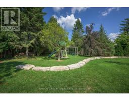 12 PARKLAND PLACE - 43