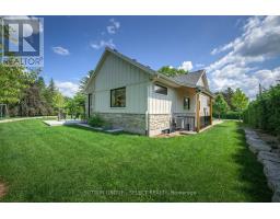 12 PARKLAND PLACE - 46