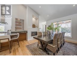 12 PARKLAND PLACE - 8