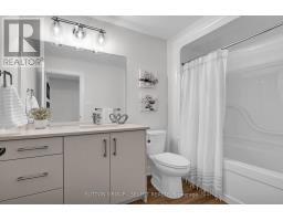 203 - 175 DOAN DRIVE - 20