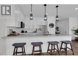 203 - 175 DOAN DRIVE - 6