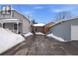 143 MAIN STREET - 34