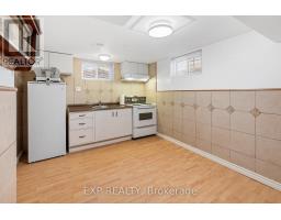 1864 PARKHURST AVENUE - 26