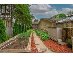 1864 PARKHURST AVENUE - 35