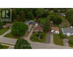 1864 PARKHURST AVENUE - 4