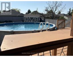 16 FALCONRIDGE COURT - 35