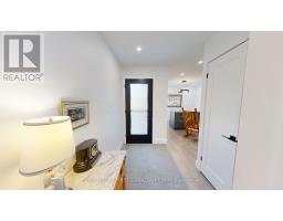 527 TOPPING LANE - 22