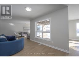 1711 CEDARCREEK CRESCENT - 17