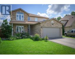 1711 CEDARCREEK CRESCENT - 2