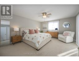 1711 CEDARCREEK CRESCENT - 26