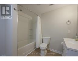 1711 CEDARCREEK CRESCENT - 40