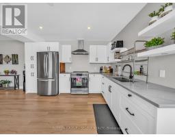 2222 LINKWAY BOULEVARD - 36