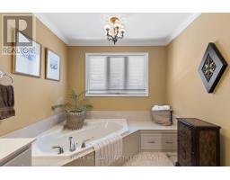 114 MONTE VISTA CRESCENT - 31