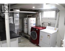 437 CHARLOTTE STREET - 39