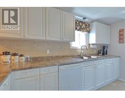 209 BILTMORE DRIVE - 17