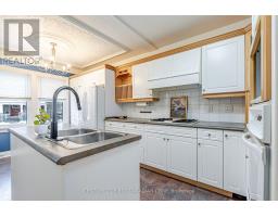 108 MYRTLE STREET - 9