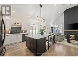 35 COMPASS TRAIL - 13