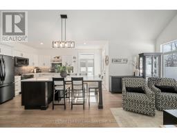 35 COMPASS TRAIL - 17