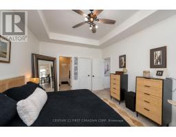 35 COMPASS TRAIL - 24