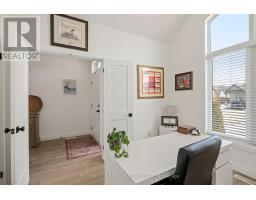 35 COMPASS TRAIL - 8