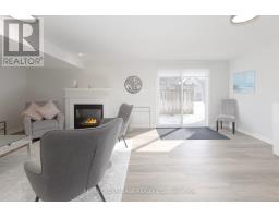 477 BLUE JAY DRIVE - 31