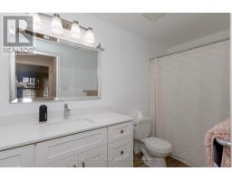 477 BLUE JAY DRIVE - 35