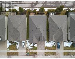 477 BLUE JAY DRIVE - 41