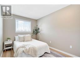 78 - 1535 TROSSACKS AVENUE - 24