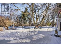 294 STEPHEN STREET - 35