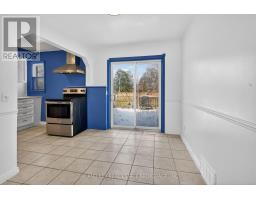 1878 CHURCHILL AVENUE - 12