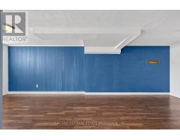 1878 CHURCHILL AVENUE - 29