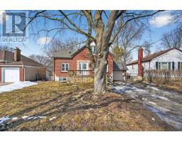 1878 CHURCHILL AVENUE - 4