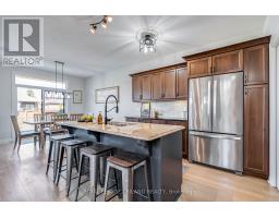 706 BENNETT CRESCENT - 12