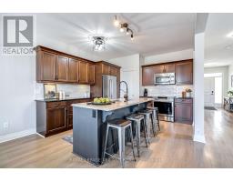 706 BENNETT CRESCENT - 14