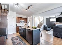 706 BENNETT CRESCENT - 16