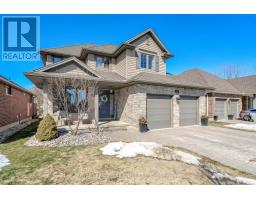 706 BENNETT CRESCENT - 2