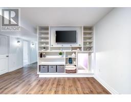 706 BENNETT CRESCENT - 36