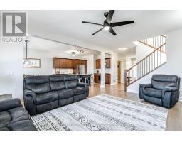 706 BENNETT CRESCENT - 9