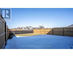 131 EMPIRE PARKWAY - 33