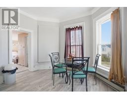 82 WELLINGTON STREET - 18