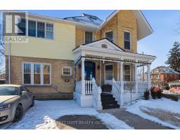82 WELLINGTON STREET - 2