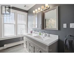 82 WELLINGTON STREET - 35