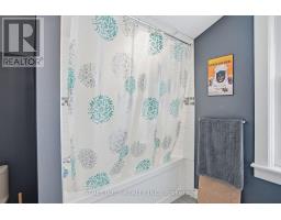 82 WELLINGTON STREET - 36