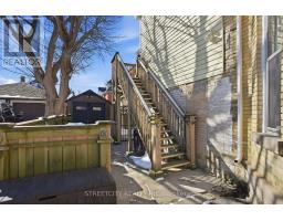 82 WELLINGTON STREET - 42