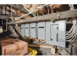 82 WELLINGTON STREET - 49