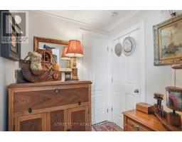 82 WELLINGTON STREET - 5