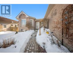 257 FENNEL STREET - 5