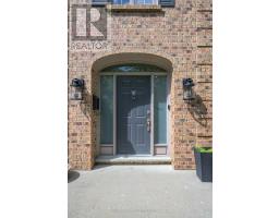 22 MAPLETON PLACE - 3