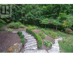 22 MAPLETON PLACE - 36