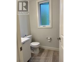 49 - 990 DEVERON CRESCENT - 7